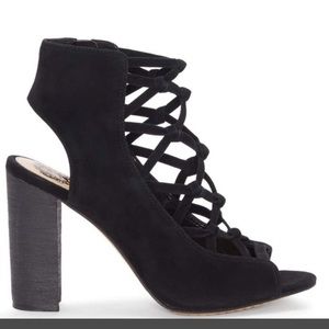 Vince Camuto Heel 👠